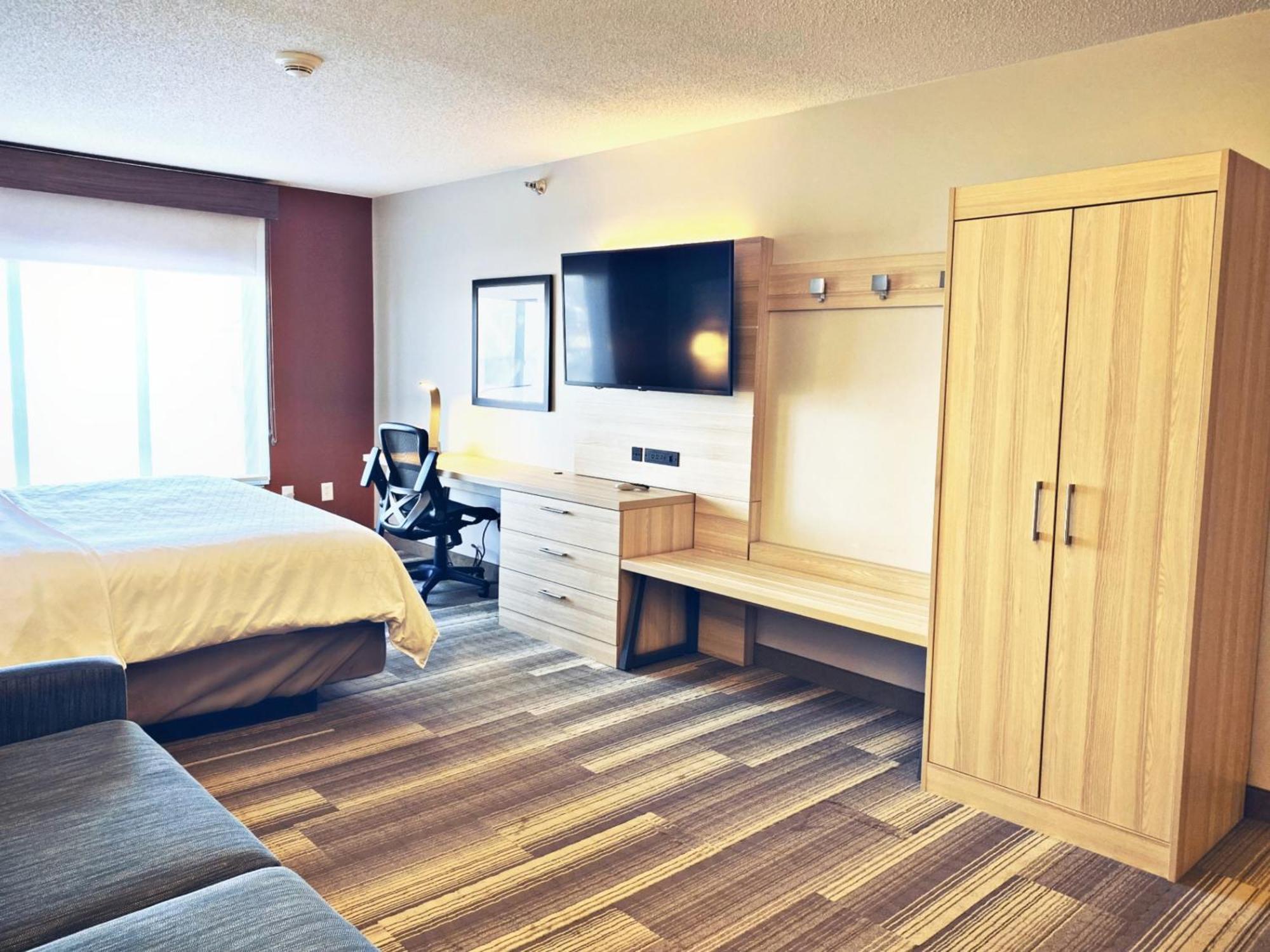Holiday Inn Express & Suites La Porte By Ihg Luaran gambar