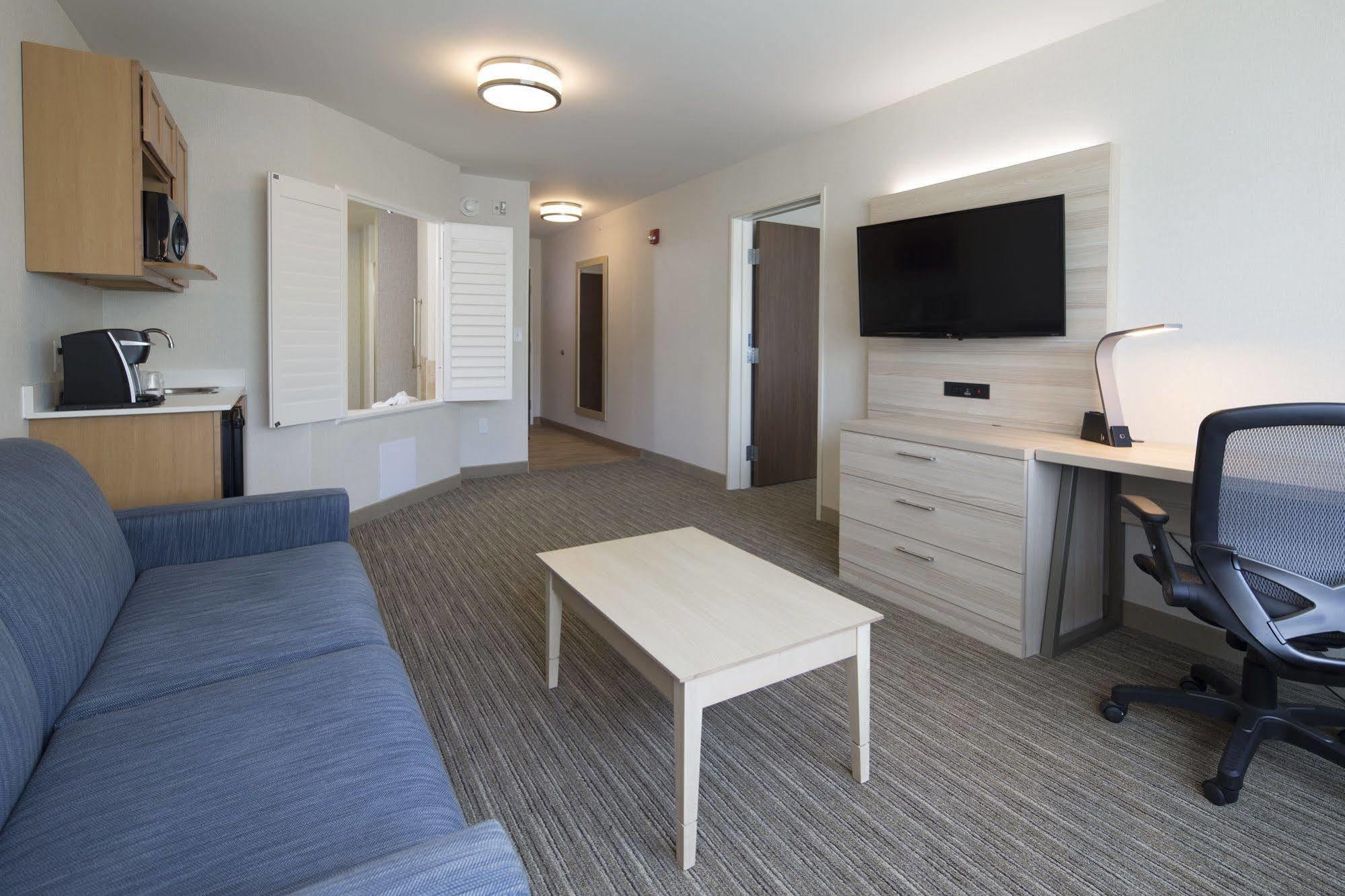 Holiday Inn Express & Suites La Porte By Ihg Luaran gambar